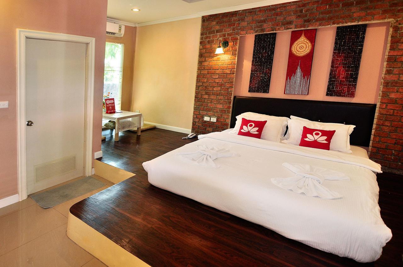 Zen Rooms Ladprao Soi 71 Bangkok Exterior foto